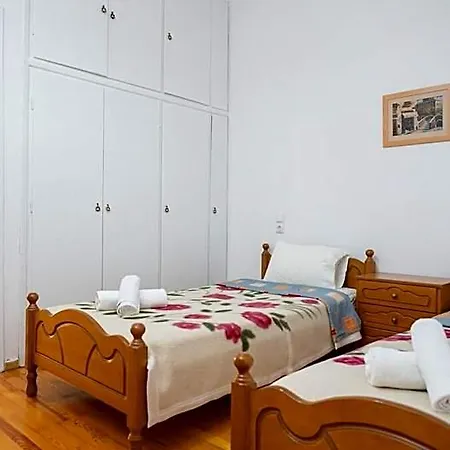 Hotel Theoni