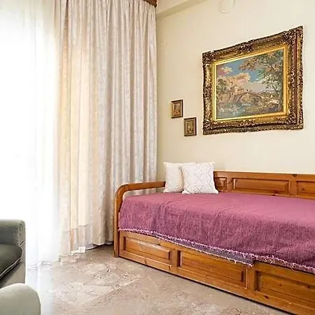 Hotel Theoni